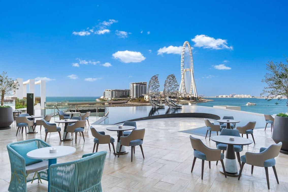 Jumeirah Gate Tower 1 - Stylish Apartment With Pool & City Views Dubai Esterno foto