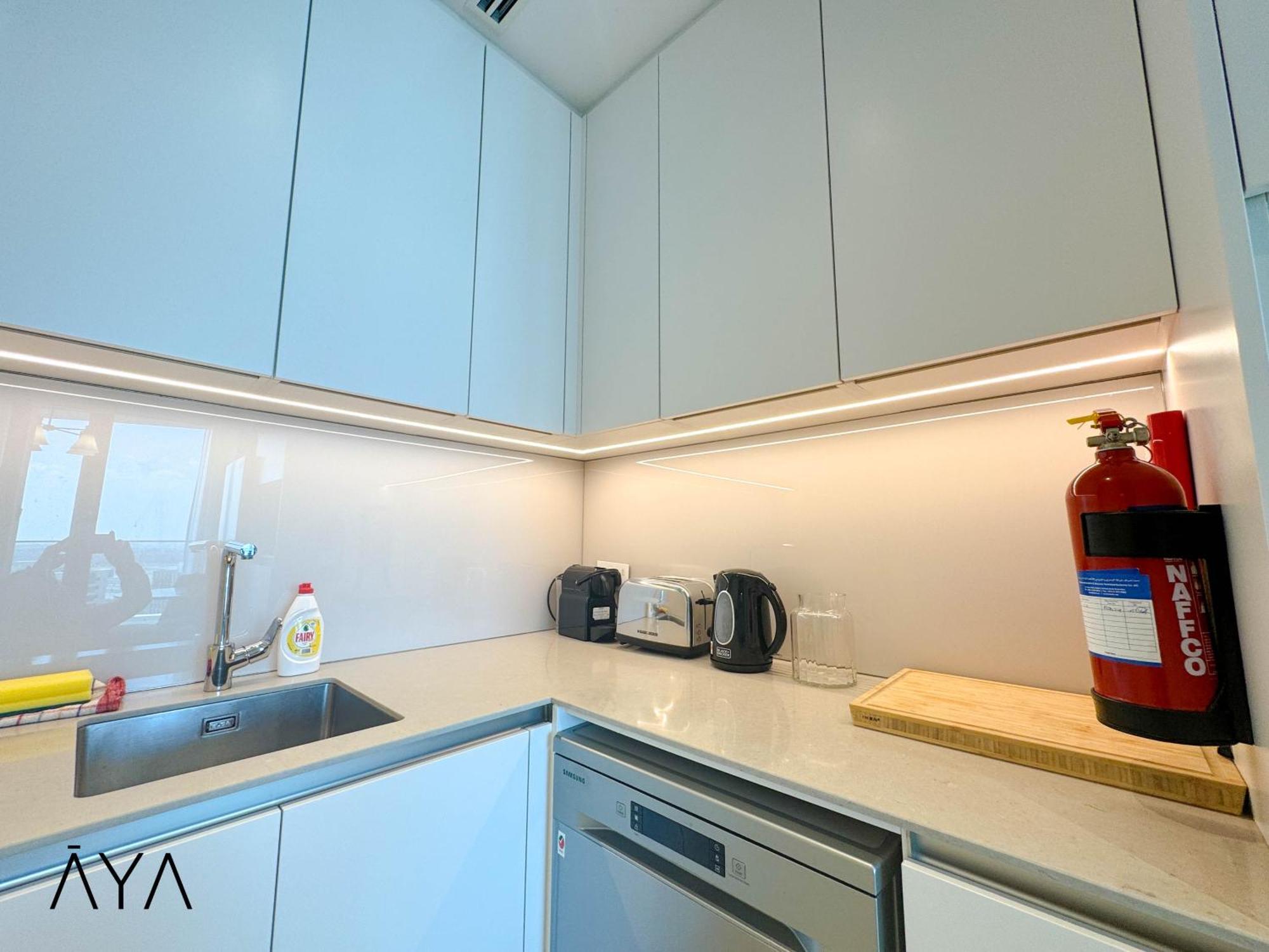Jumeirah Gate Tower 1 - Stylish Apartment With Pool & City Views Dubai Esterno foto